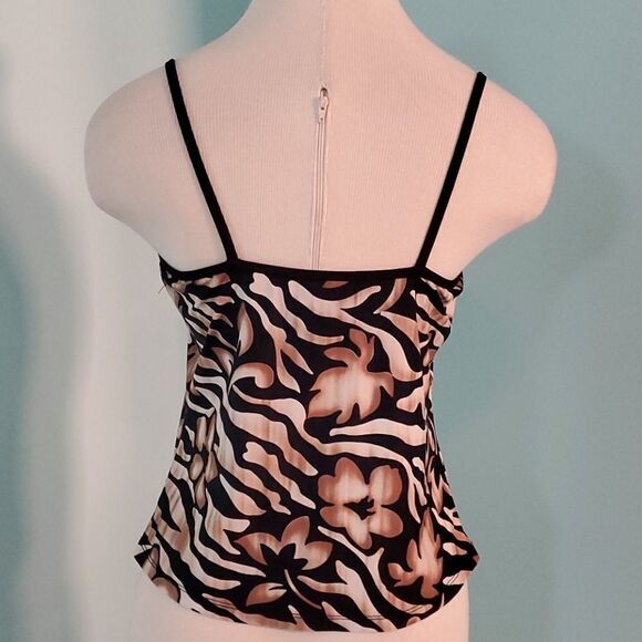 Carol Wior, bathing suit top, size 8, animal print. So cute. Brown tan. - Picture 4 of 6